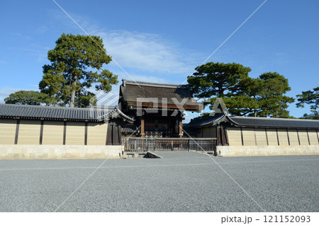 京都御所　建春門　京都市上京区 121152093