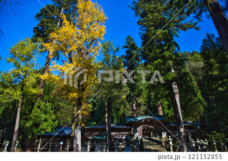 紙の神様をまつる神社の秋　岡太神社・大瀧神社　 121152855