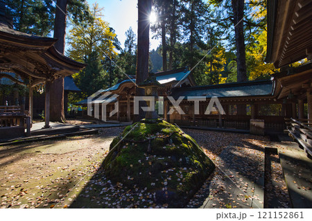 紙の神様をまつる神社の秋 岡太神社・大瀧神社 紙の神様をまつる神社の秋 岡太神社・大瀧神社 121152861