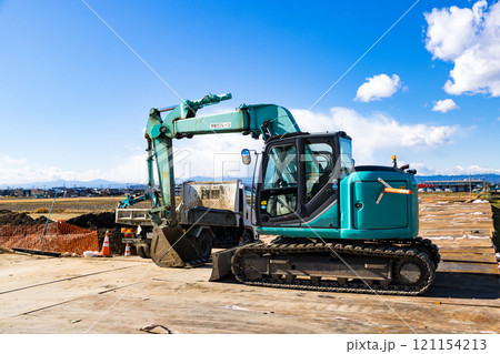 川越市菅間 水路護岸工事 重機ユンボ 川越市菅間 水路護岸工事 重機ユンボ 121154213