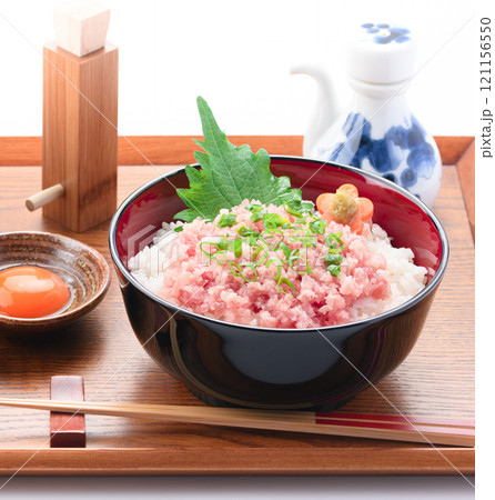 ネギトロ丼 （ まぐろのたたき丼 ） 121156550