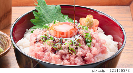 ネギトロ丼 （ まぐろのたたき丼 ） 121156578