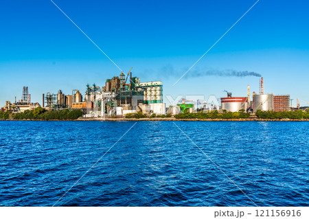 北九州工場朝風景（新日鉄住金化学）【福岡県北九州市】 121156916