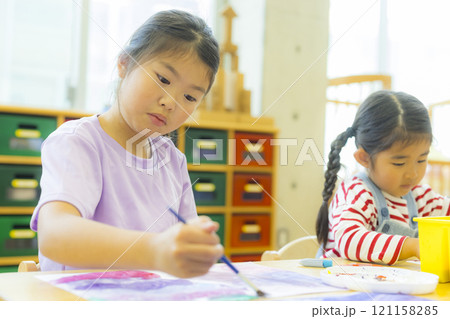 絵画教室 学童保育イメージ 絵画教室 学童保育イメージ 121158285