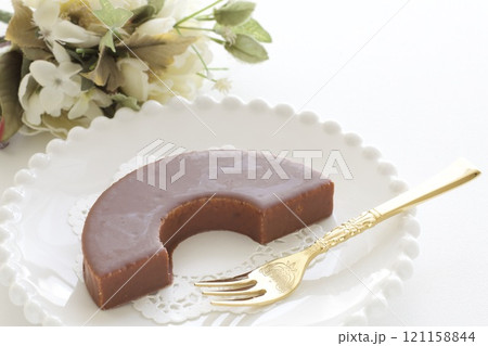 チョコレートバウムクーヘン チョコレートバウムクーヘン 121158844