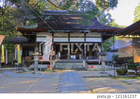 秋の三井寺(水観寺・大津市) 秋の三井寺(水観寺・大津市) 121161237