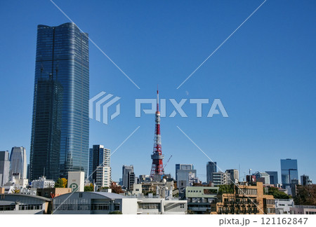 東京都港区　麻布台ヒルズ森JPタワー　六本木ヒルズから 121162847