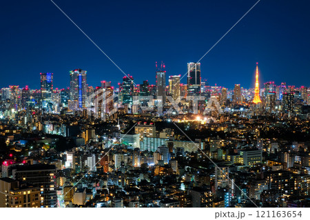 東京都 恵比寿ガーデンプレイスタワーから見る六本木、麻布方面の夜景 121163654