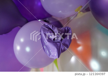 萎んだ風船03 萎んだ風船03 121164397