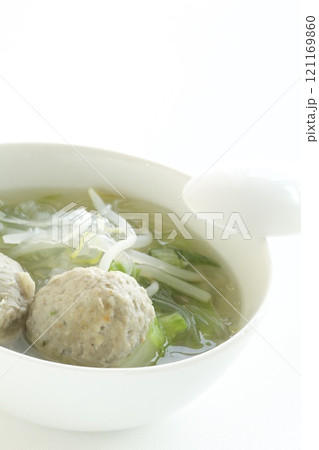 レタスとつみれのスープ レタスとつみれのスープ 121169860