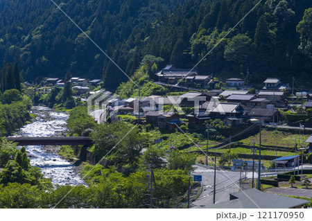 愛知県北設楽郡豊根村の町並み 愛知県北設楽郡豊根村の町並み 121170950
