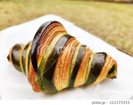 出来立てクロワッサン 121173353