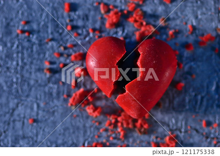 バレンタイン　30　ブロークンハート　失恋　 121175338