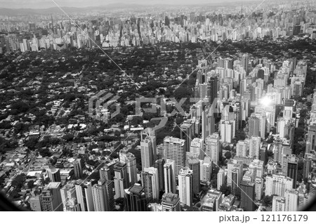 サンパウロの市街風景 空撮 ブラジル サンパウロの市街風景 空撮 ブラジル 121176179