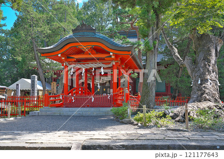 【生島足島神社】 長野県上田市下之郷中池西 121177643