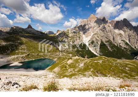 Natural lakes Bodenseen surrounded by rocky mountains in Sexten Dolomites Natural lakes Bodenseen surrounded by rocky mountains in Sexten Dolomites 121181690