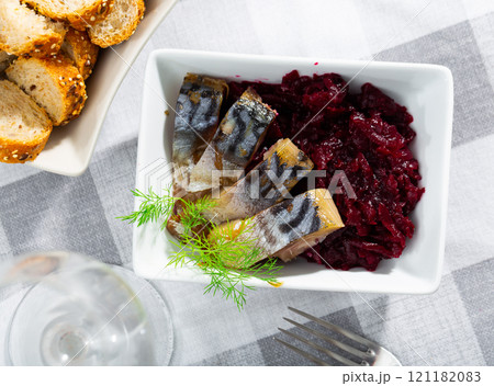 Appetizing mackerel with beetroot 121182083