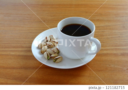 ピスタチオとコーヒー 121182715