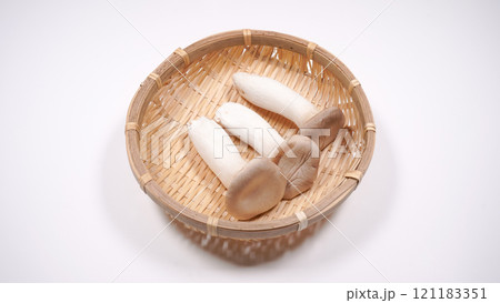 エリンギ 121183351