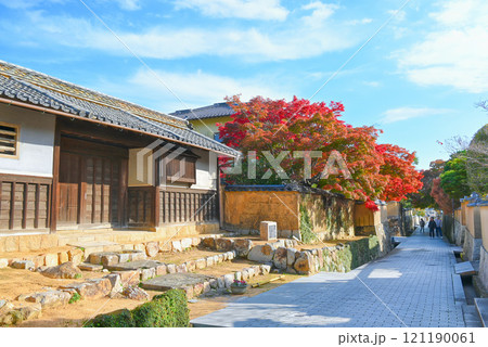 【山口県下関市】城下町長府の古江小路の風景 121190061