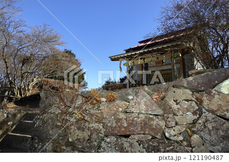 ロマンチック茨城（ヤマトタケル伝説が伝わる吾国山頂上の田上神社、古来「我国神社」と名のった。）笠間市 121190487