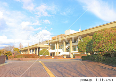 静岡県静岡市、静岡市民文化会館の風景 121195204