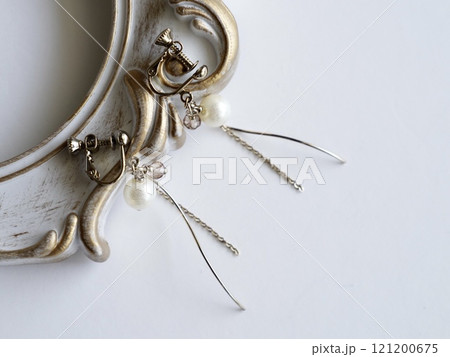 お洒落なアクセサリー 121200675