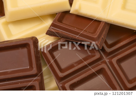 砕かれたチョコレート 砕かれたチョコレート 121201307