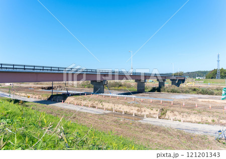 河川工事の風景 河川工事の風景 121201343