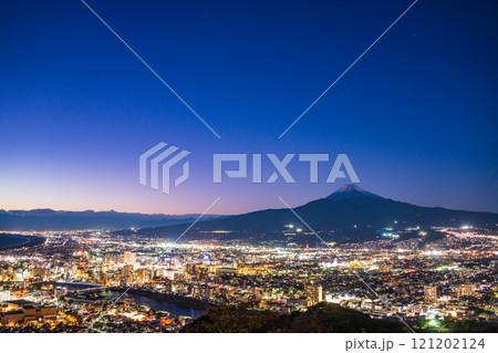 【静岡県】沼津の街灯りと富士山　夕景 121202124