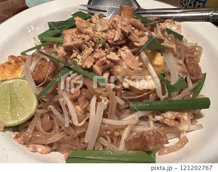 タイの麺料理・パッタイ 121202767