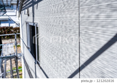 戸建て家屋の外壁修繕工事 121202816