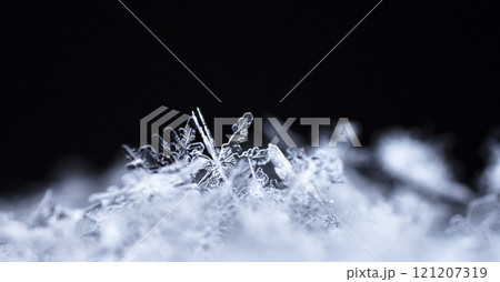 natural snowflakes on snow, winter natural snowflakes on snow, winter 121207319