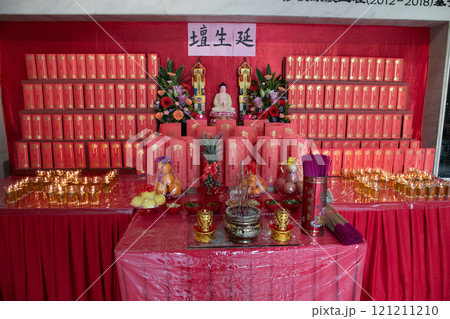 old Taoist chinese buddhist temple 121211210