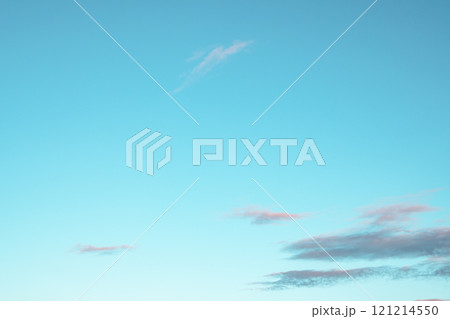 晩秋の日暮れ前の東の空と雲 a-4 ライトトーン 晩秋の日暮れ前の東の空と雲 a-4 ライトトーン 121214550