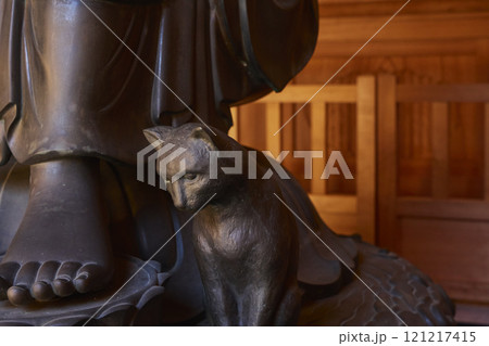 お寺 鉄の猫の像 ご利益 121217415