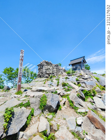 夏の四阿山・根子岳登山（四阿山山頂） 121217632