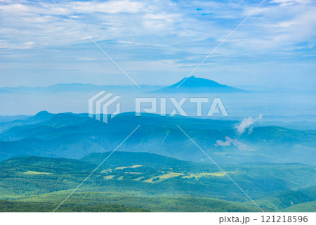 【日本百名山】岩木山　八甲田山から見る風景 121218596