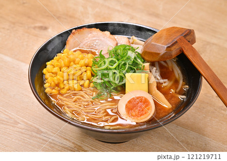 注）湯気は合成です。みそらーめん、味噌ラーメン、みそバターコーンラーメン、みそ拉麺 121219711