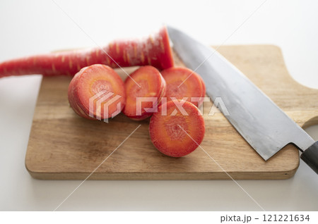 正月野菜金時人参カット 正月野菜金時人参カット 121221634