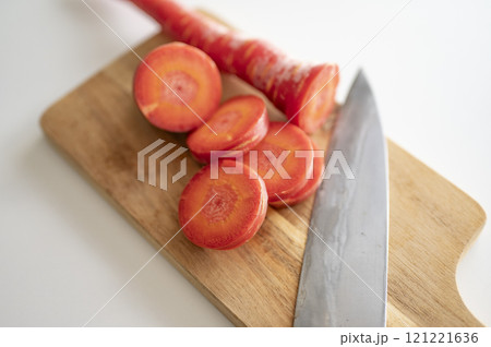 正月野菜金時人参カット 正月野菜金時人参カット 121221636