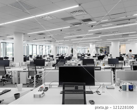 Contemporary Modern Office Space Featuring Desks and Advanced Technology Innovations Contemporary Modern Office Space Featuring Desks and Advanced Technology Innovations 121228100