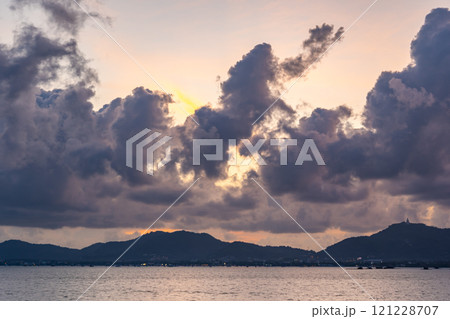 Beautiful clouds in sunset or sunrise over sea,Colorful scenery sunset sky, Amazing clouds wonderful light sky background Beautiful clouds in sunset or sunrise over sea,Colorful scenery sunset sky, Amazing clouds wonderful light sky background 121228707