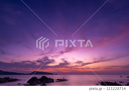 Beautiful clouds in sunset or sunrise over sea,Colorful scenery sunset sky, Amazing clouds wonderful light sky background 121228714
