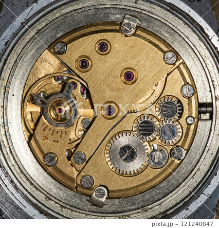 clockwork old mechanical watch, high resolution and detail clockwork old mechanical watch, high resolution and detail 121240847