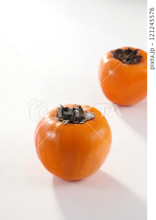 美味しそうな柿 美味しそうな柿 121245576