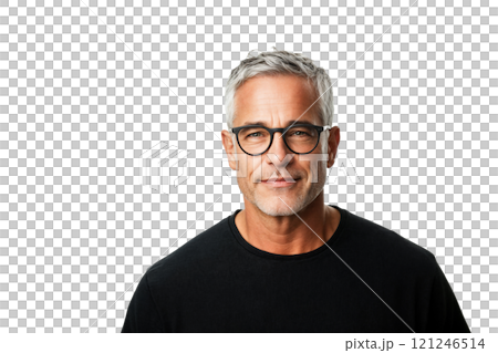 眼鏡をかけた高齢男性 121246514