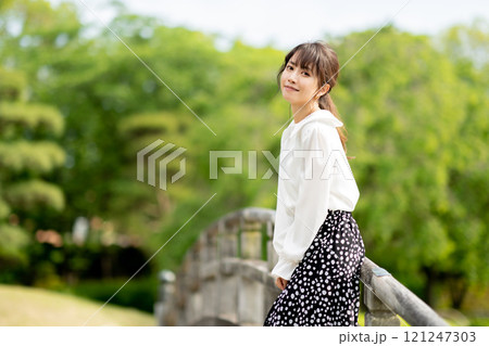 美しい日本女性 121247303