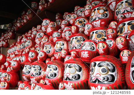 勝尾寺のダルマ 勝尾寺のダルマ 121248593