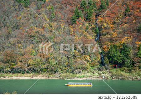 最上川舟下り 121252689